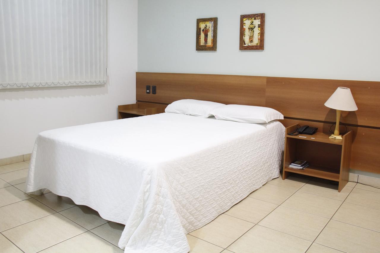 Buriti Hotel Jataí Exteriör bild